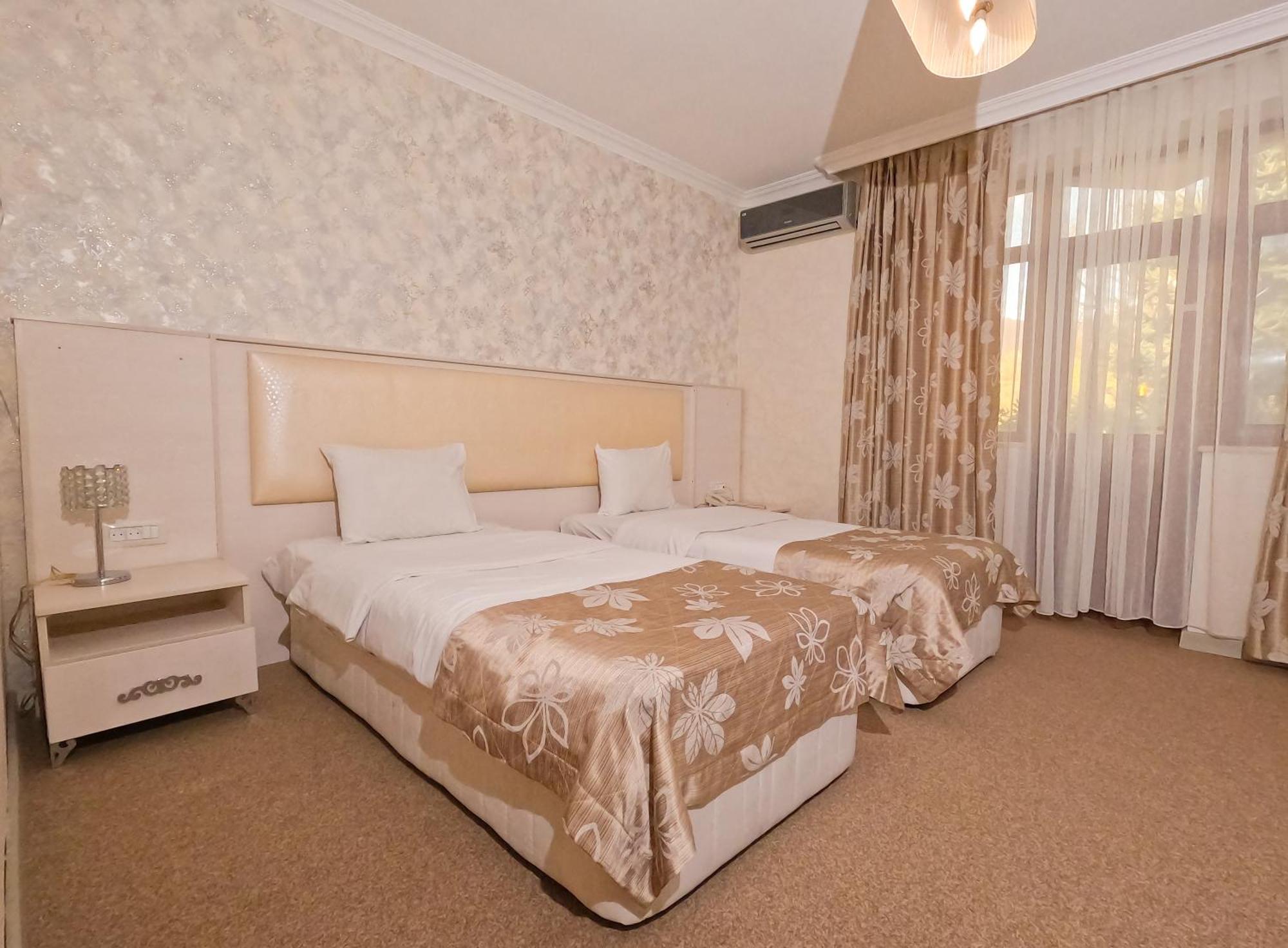 Gabala Yeddi Gozel Hotel Exterior foto